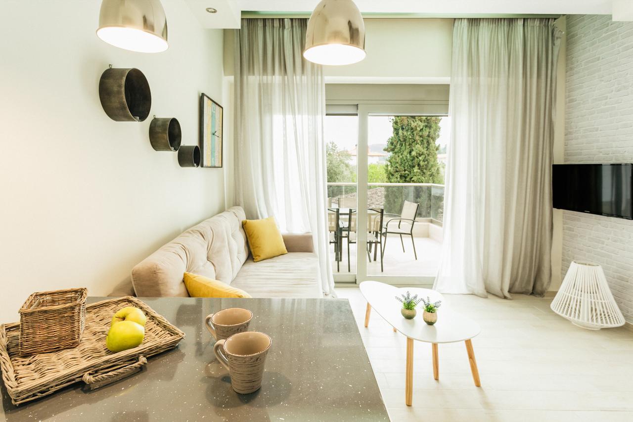 Enastron Apartment Pefkochori Exterior photo